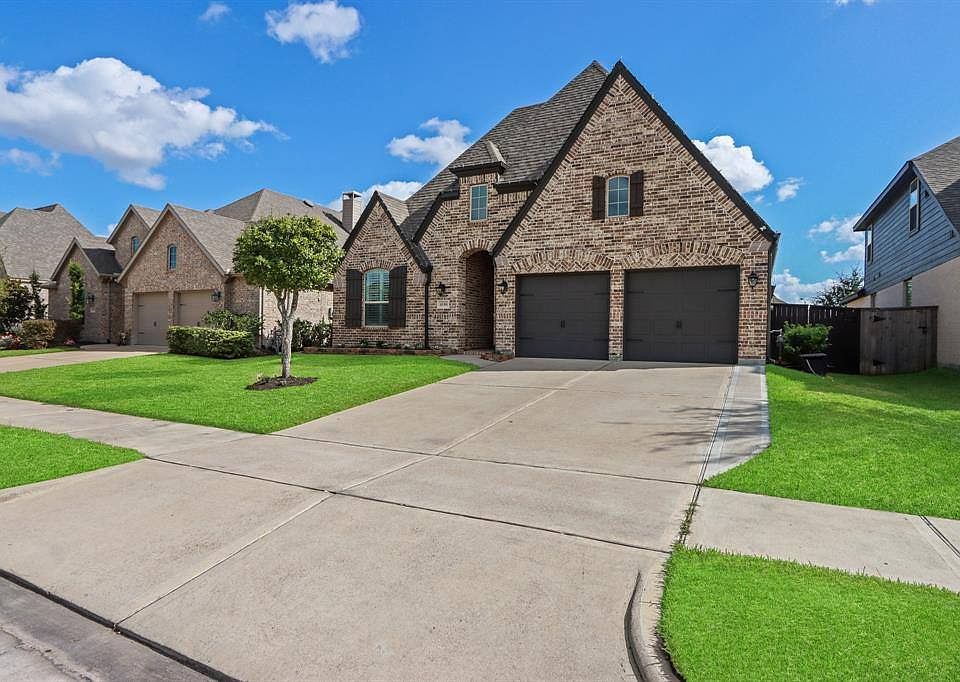 1st image of 6106 Grace Falls Dr