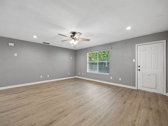 3rd image of 1301 Clearfield Dr