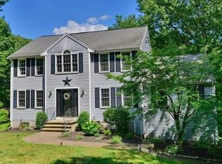 1 Chapin Ct, Mendon, MA 01756