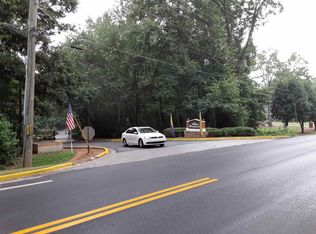 5646 Covington Hwy, Stone Mountain, GA 30088