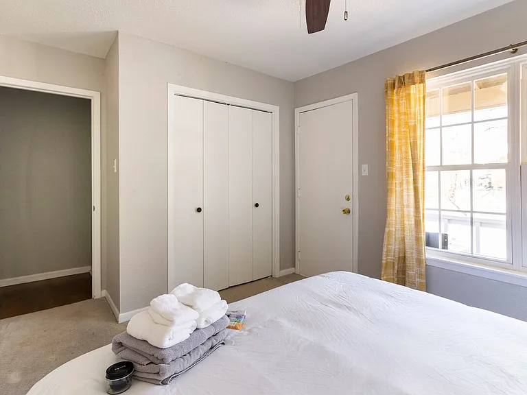 1711 Deerfield Dr — Photo 30
