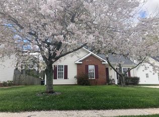 413 McGinn Grove Dr, Charlotte, NC 28216