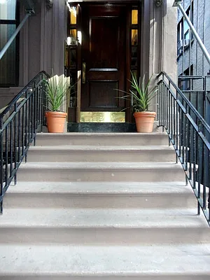 Rented by New York Residence | media 39