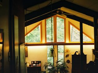 64 Newcomb Rd, Stoneham, MA 02180