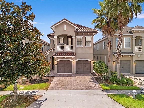 2nd image of 1045 Castle Pines Ct