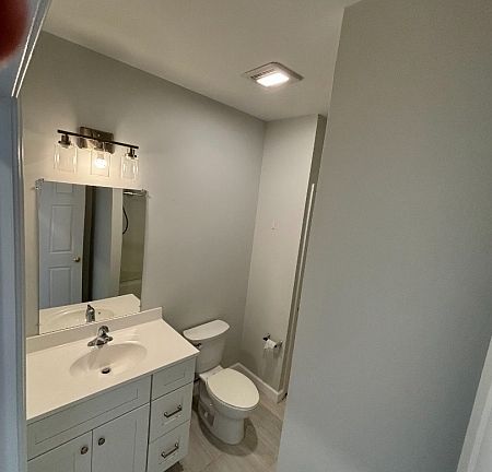 5th image of 758 Somerset St #1