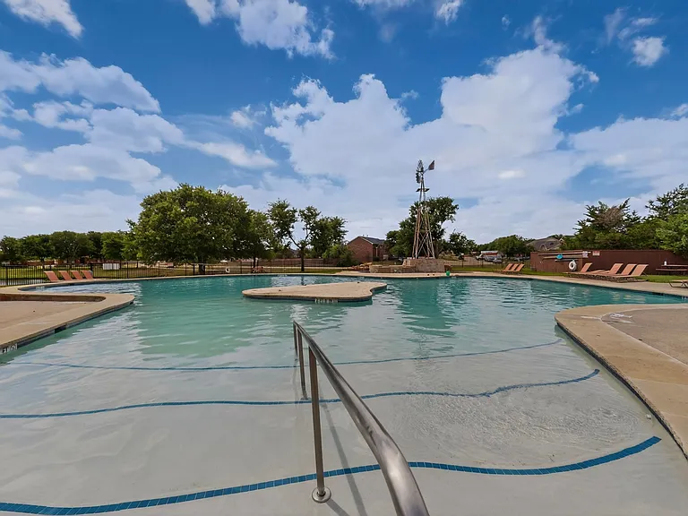 6086 Mojave Dr — Photo 24