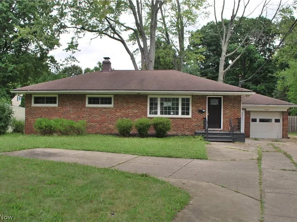 3463 Clague Rd, North Olmsted, OH 44070