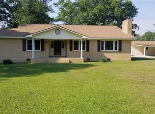 1835 Deep Branch Rd, Lumberton, NC 28360
