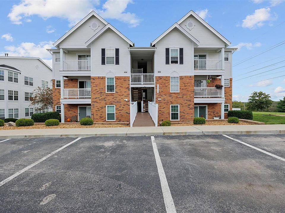 1st image of 1225 Woodland Point Dr APT C