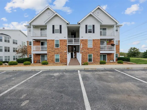 1225 Woodland Point Dr APT C, Saint Louis, MO 63146