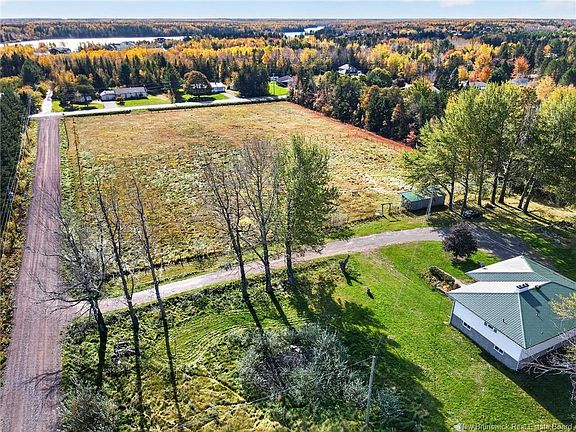 2nd image of 18 Jean Maillet Rd