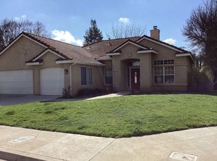 5479 W Bedford Ave, Fresno, CA 93722