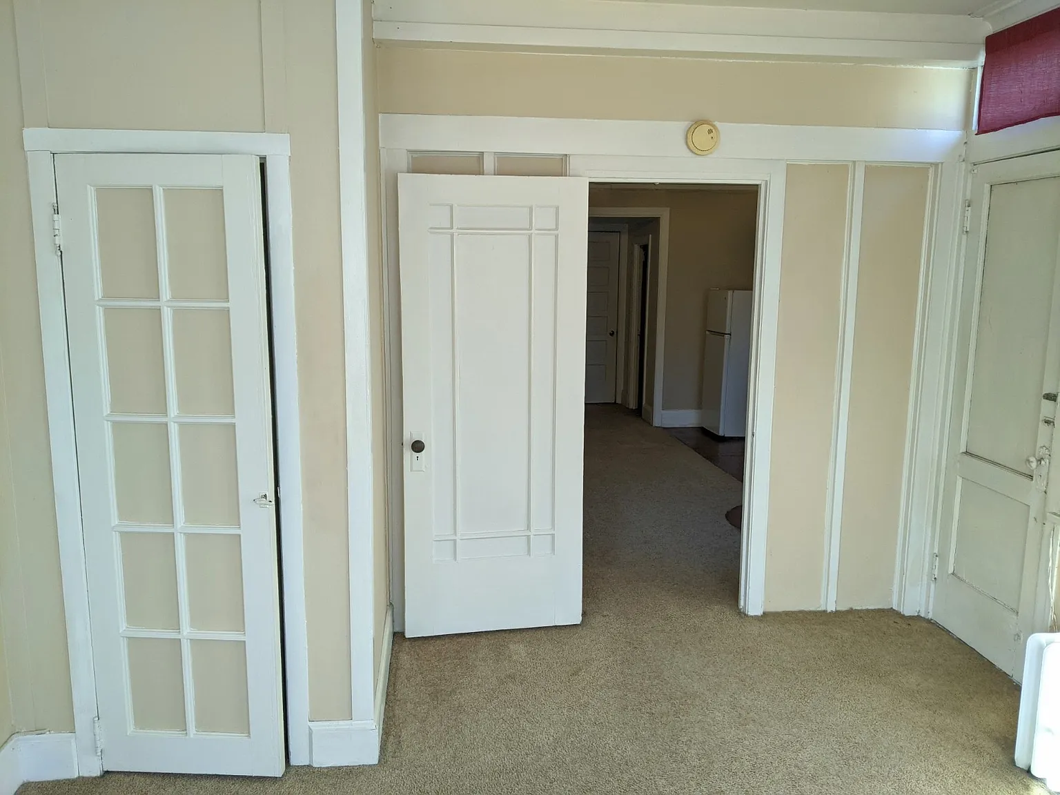 1 bed, 900 sqft, $1,115 — Photo 3