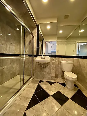 Rented by City Connections Realty | media 4