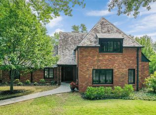 7442 Buckingham Dr, Saint Louis, MO