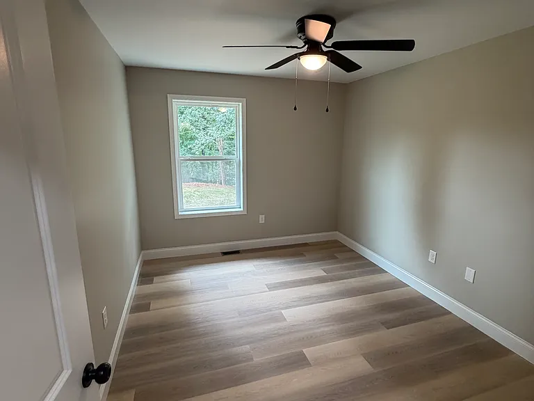 2224 Reese St — Photo 10