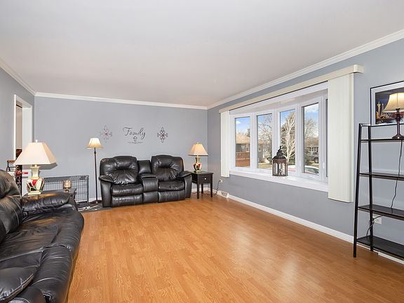 5th image of 24206 W Marlene Ct