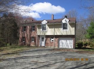 27 Warner Rd, Newton, NJ 07860