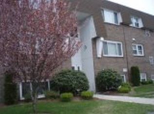 65 Carter Ave APT 22, Pawtucket, RI 02861