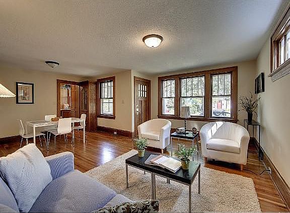 3rd image of 2920 36th Ave S