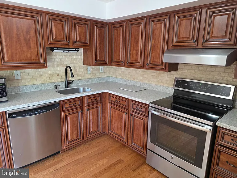 52 Chins Ct — Photo 6