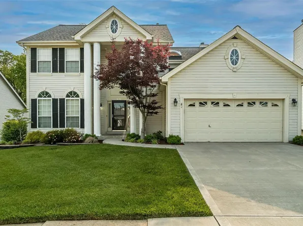 16320 Cherry Orchard Dr, Grover, MO 63040