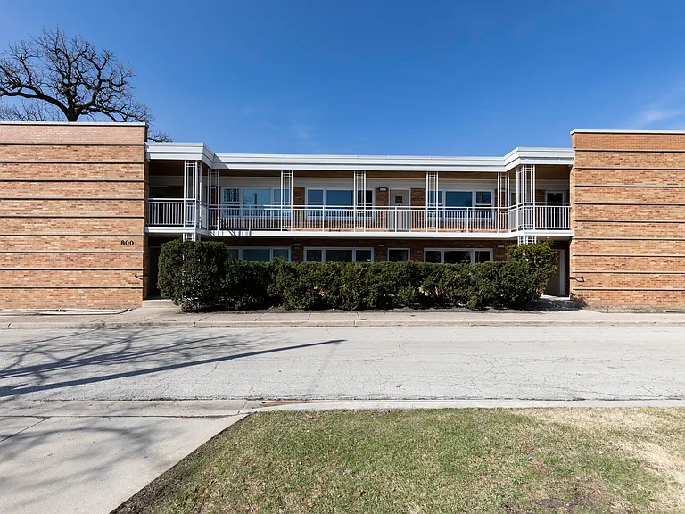 800 N Hamlin Ave #2B — Photo 9