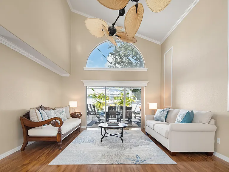 1300 Silverstrand Dr — Photo 5