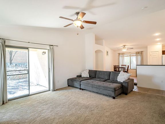 5th image of 545 S Sunny Rock Dr