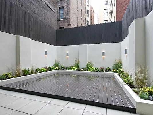Sold by Sotheby's International Realty | media 16