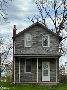 1527 Carroll St, Keokuk, IA, 52632