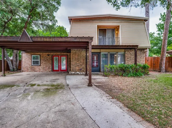 5501 Pawn Ct, Lake Dallas, TX 75065