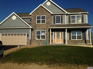 729 Appalachian Ave, Carlisle, PA 17013