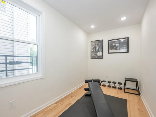 38 Zabriskie Street image 12 of 17