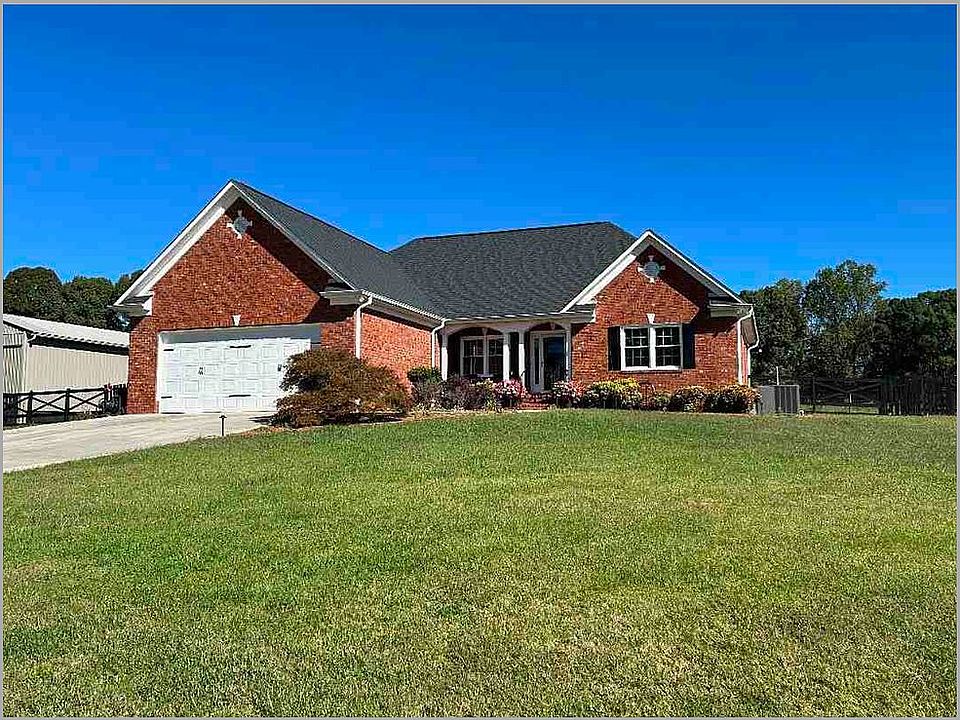 1st image of 135 Bunker Way