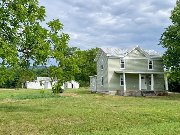 6117 Alum Springs Rd, Edinburg, VA 22824