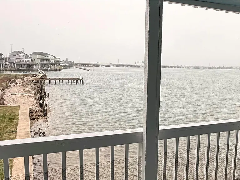 500 Tiki Dr #103 — Photo 11