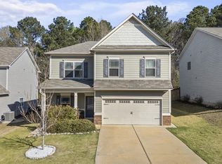 660 Country Ridge Dr, Hoschton, GA 30548