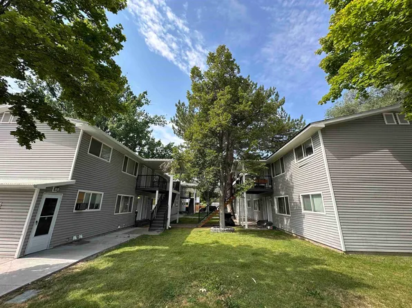 1227 S 4th Ave, Pocatello, ID 83201