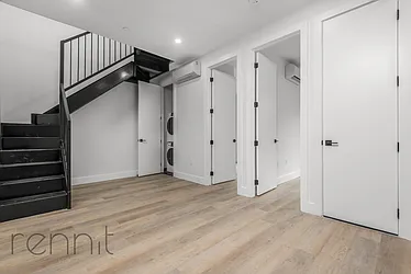 Rented by Rennit Inc.