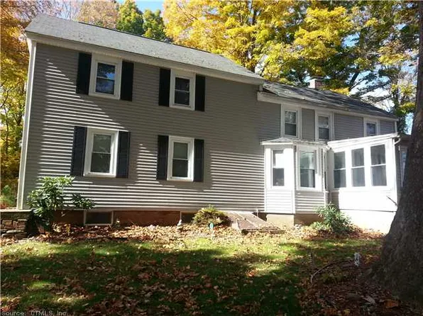 168 Halladay Ave W, Suffield, CT 06078