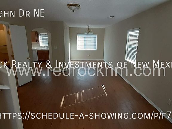 3rd image of 6215 Vaughn Dr NE