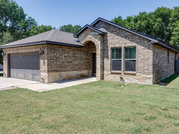 305 S Kaufman St, Seagoville, TX 75159