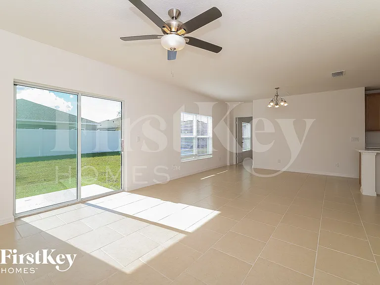705 Fiddlesticks Dr — Photo 3