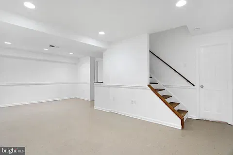 3 bed, 1186 sqft, $2,200 — Photo 3