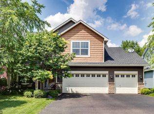 3440 Walden Alcove, Woodbury, MN 55129