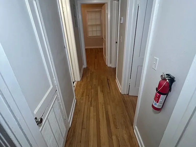 3718 Northbrook Dr — Photo 5
