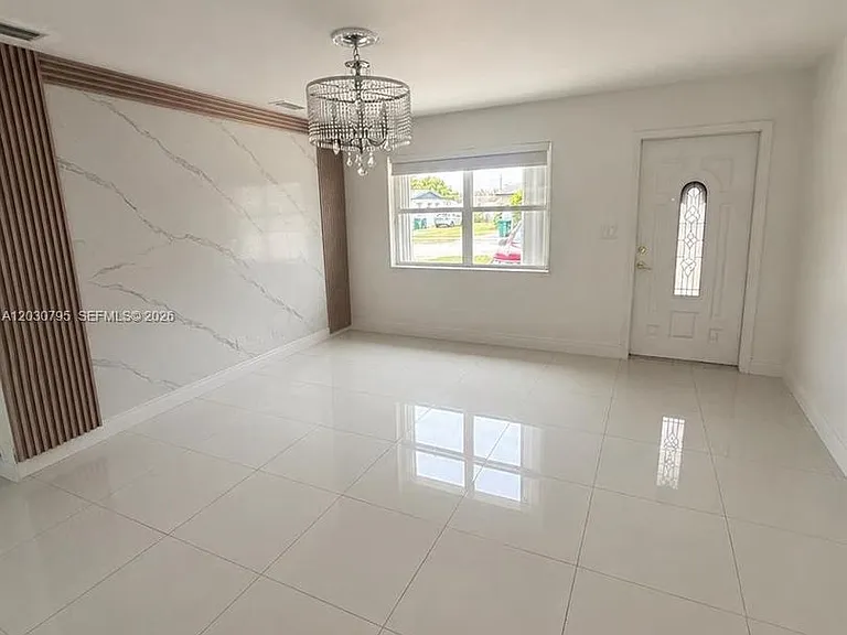 28501 SW 147th Ct — Photo 2
