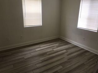 219 NW 10th St APT 10, Miami, FL 33136